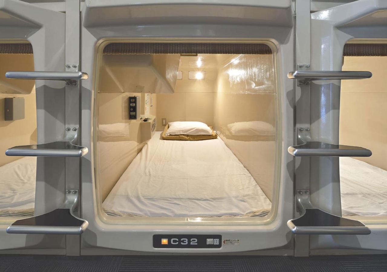 Hotel cápsula Capsule&sauna Rosco